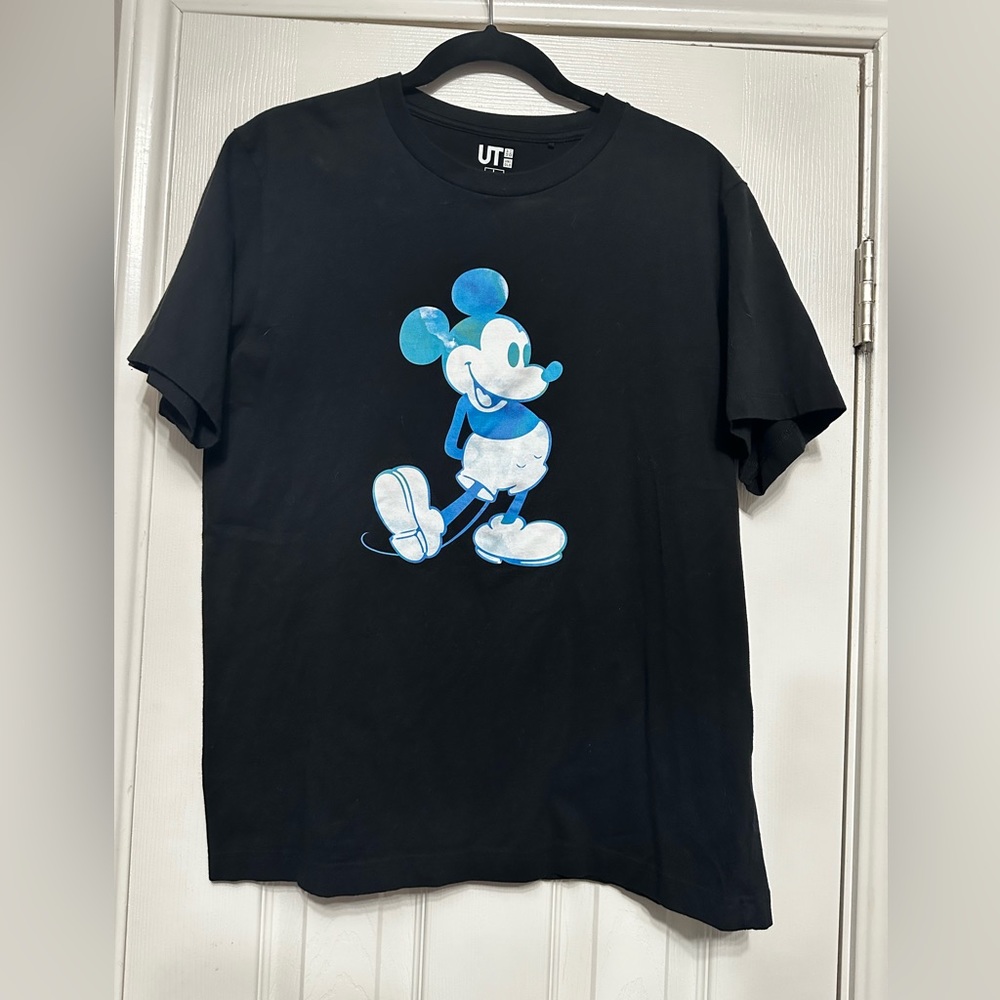 Mickey Mouse Marbled Design - image 2